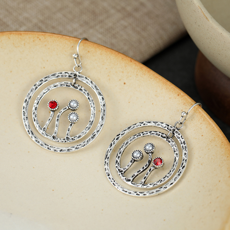 Women's Vintage Silvery Hollow Double-Layer Circular Earrings